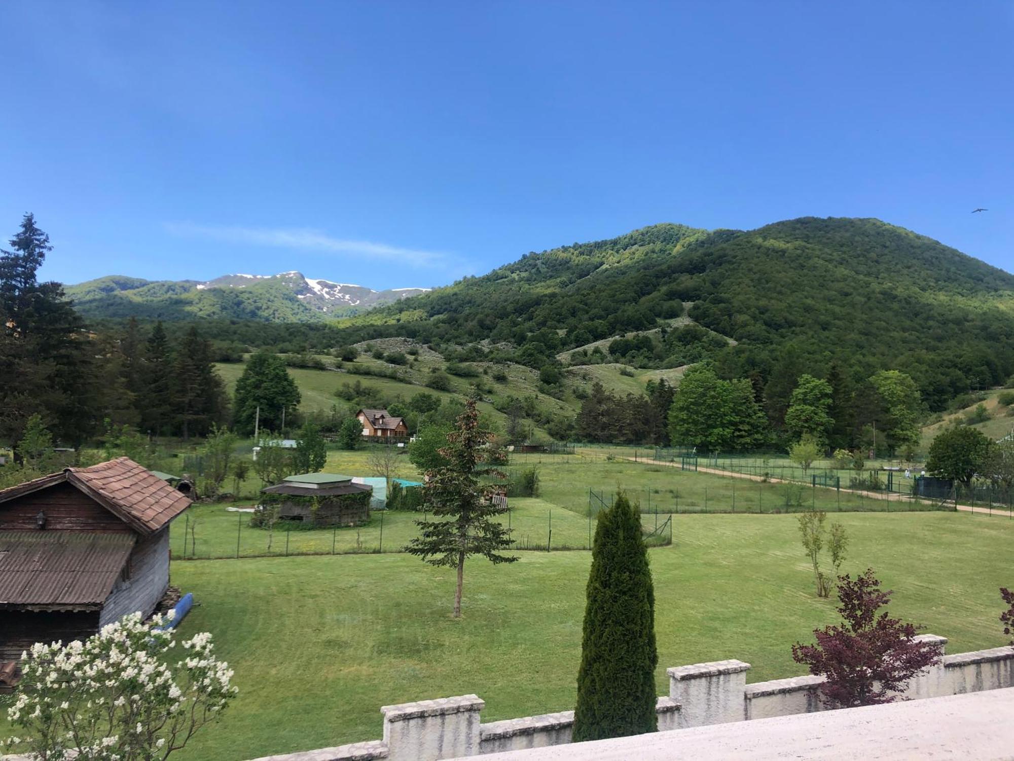 Hotel Bucaneve Пескасероли Екстериор снимка