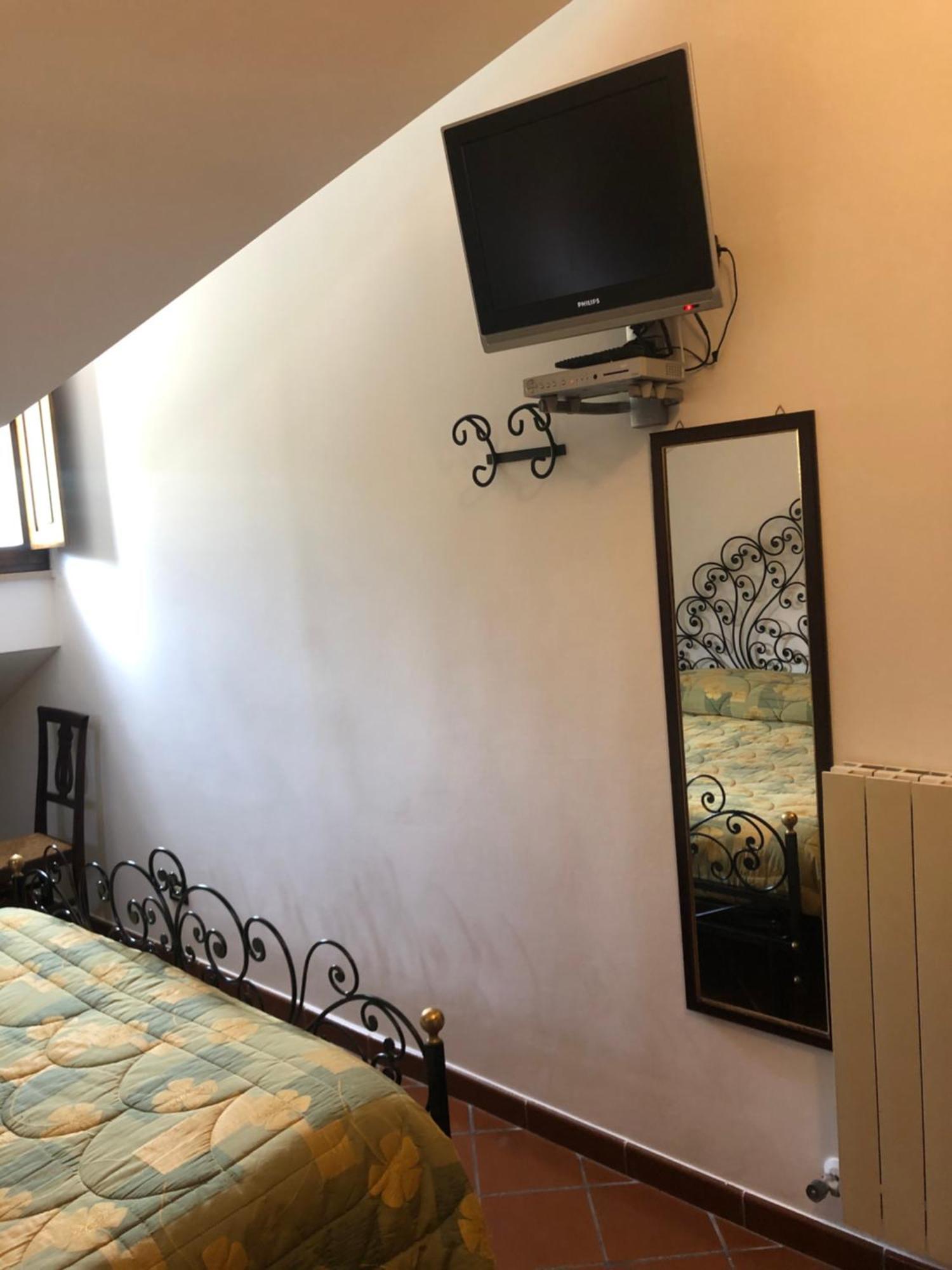 Hotel Bucaneve Пескасероли Екстериор снимка